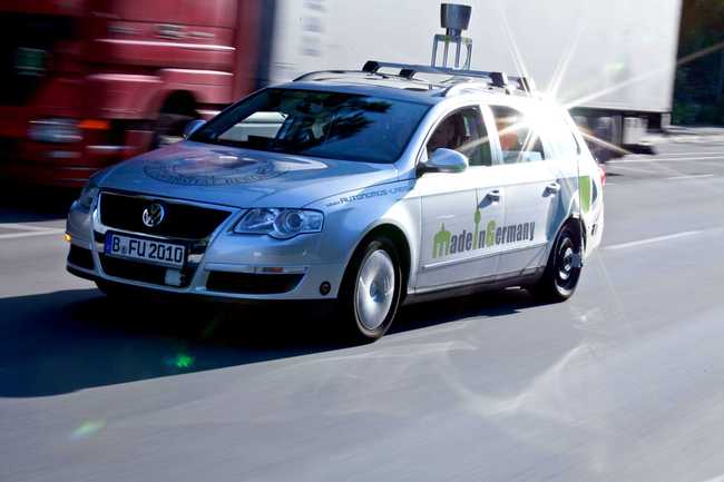 Swisscom bringt selbstfahrendes Auto