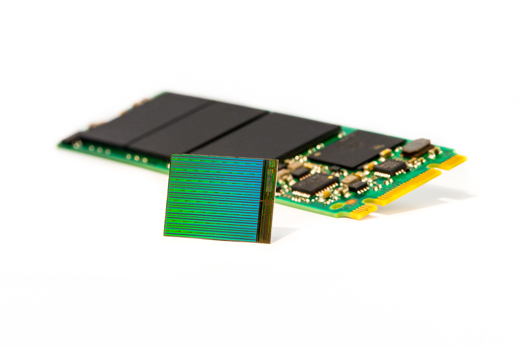 3D-NAND-Speicherchips ermöglichen 10-TB-SSDs