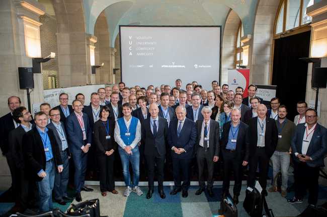 Manifest zur Digitalisierung soll Schweiz internationalen Spitzenplatz sichern