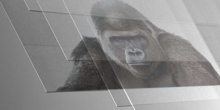 Extraschicht: Neues Gorilla Glass überlebt 15 Handy-Stürze