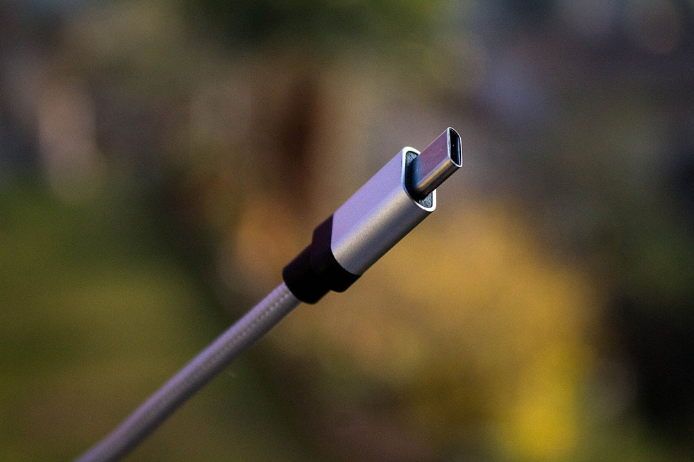 Apple beschwert sich über USB-C-Zwang