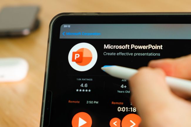 Portrait Mode und Dark Mode Toggle für Microsoft Office auf iOS