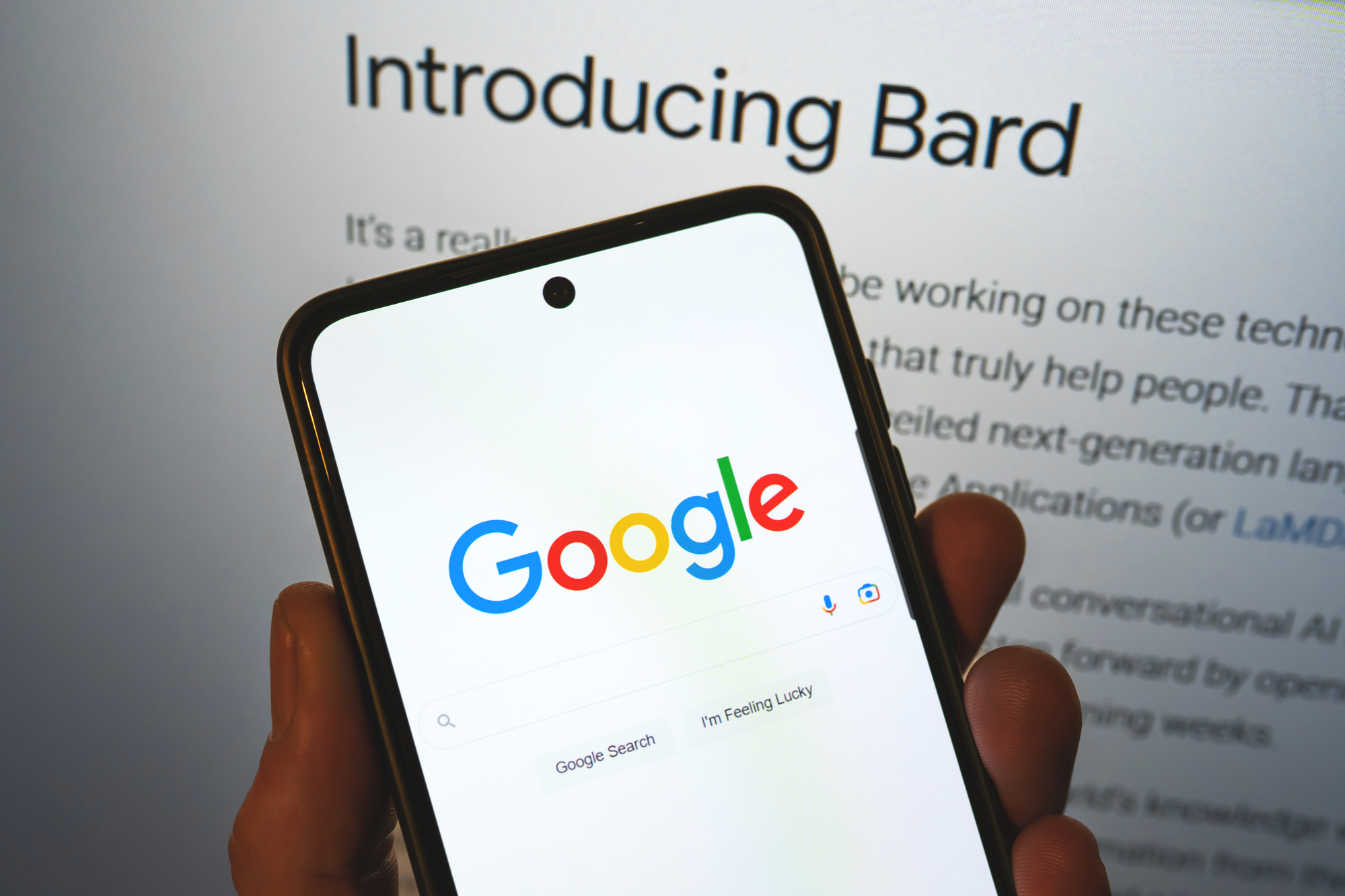 Google Bard soll mit ChatGPT-Daten trainiert worden sein