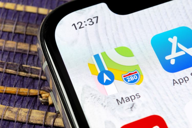 Apple soll Werbung in Apple Maps planen