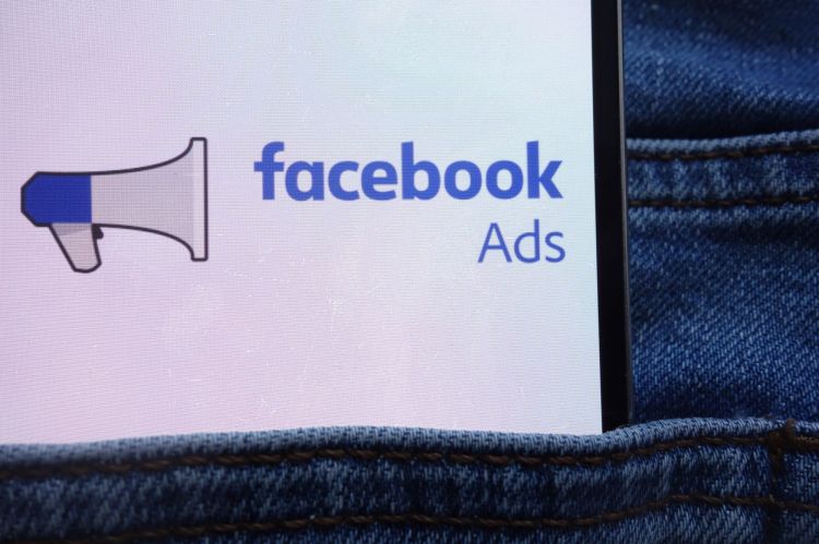 Facebook soll dubiose Werbung systematisch ignorieren