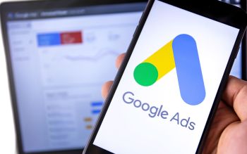 Google plant die Einführung von KI generierten Anzeigen