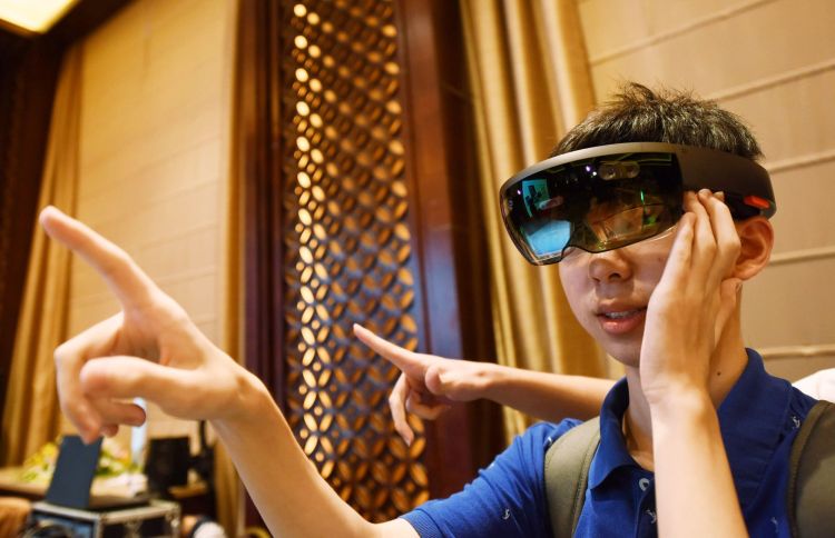Microsoft plant offenbar neue VR-Brille
