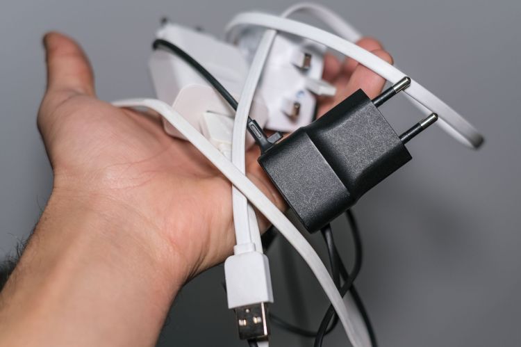 Samsung warnt vor Schäden an Smartphones durch billige Ladekabel
