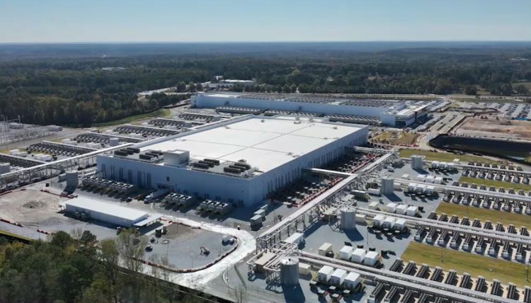 Microsoft gewährt Einblicke in neues KI-Rechenzentrum