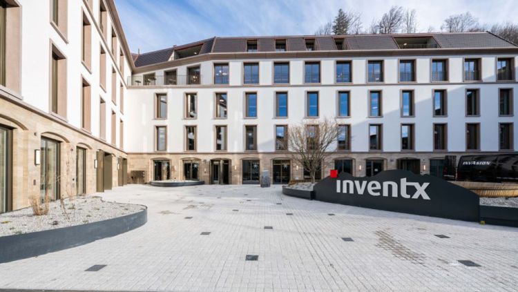 Inventx lanciert GPU-Service und KI-Plattform