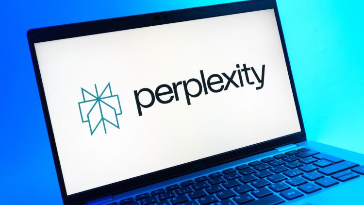 Perplexitys KI-Browser Comet jetzt für alle zu haben