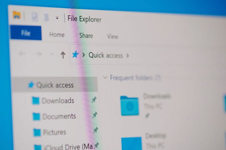 Verdächtiger leerer Windows-Ordner dient der Sicherheit