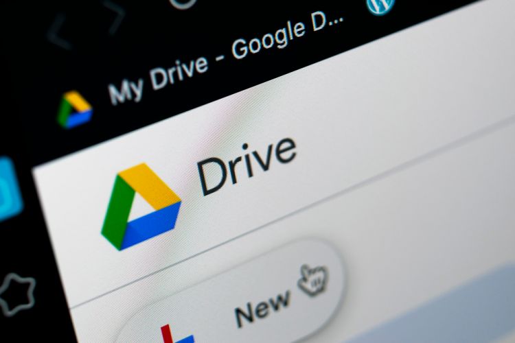 Google Drive erstellt Video-Untertitel jetzt auch auf Deutsch
