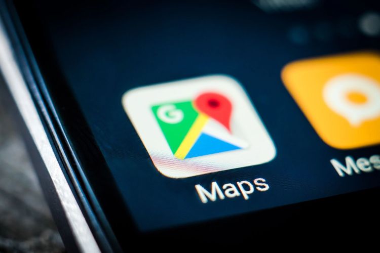 Google Maps mit neuen KI-Features für Fussgänger und Velofahrer
