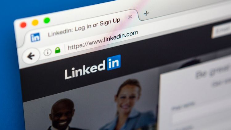 Linkedin soll User massiv ausspionieren