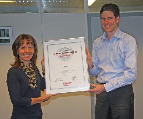 Swiss IT Magazine gratuliert Hersteller-Award-Gewinnern