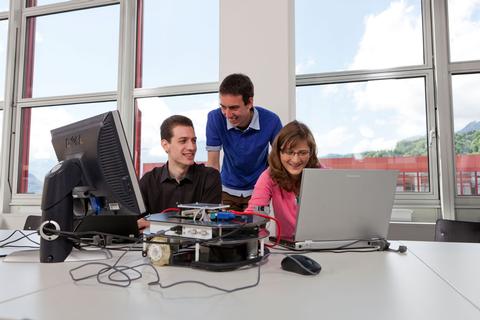 Informatik-Studium neu auch im Frühling