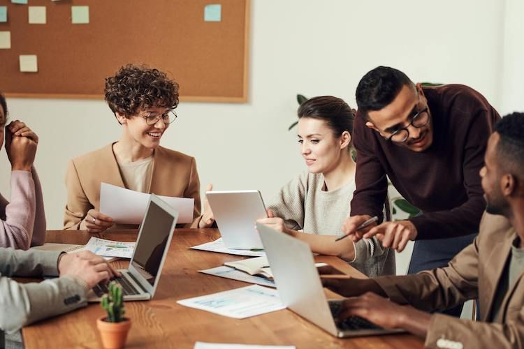 Die neue KMU Business-Software «CustomerCore» ist online