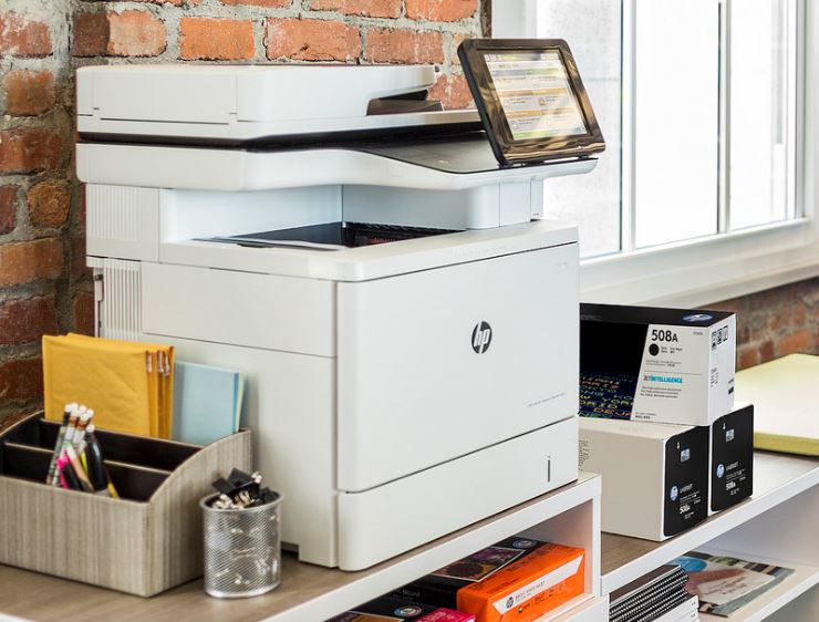 HP lanciert sichere Druckerserien