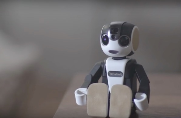 Sharps Robohon: Weltweit erster Smartphone-Roboter kommt auf den Markt