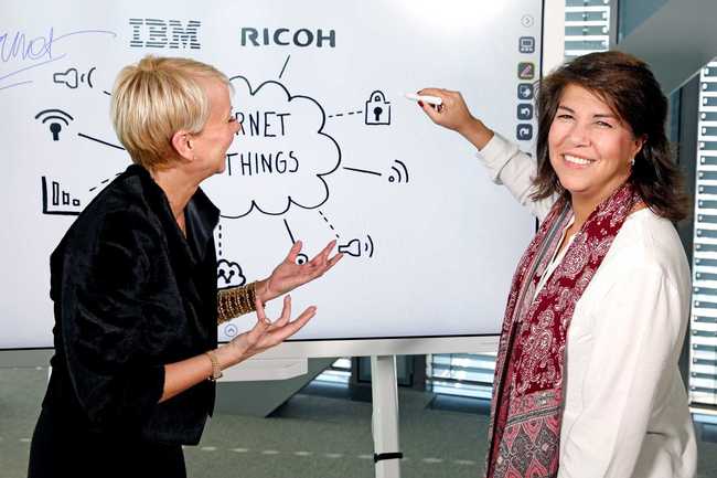 IBM und Ricoh lancieren erstes Interactive Whiteboard mit Watson-Technologie 