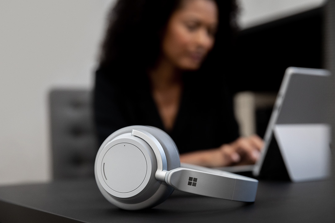 Test: Microsofts Surface Headphones lassen sich hören