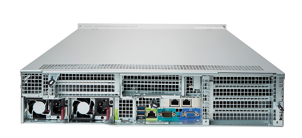 Fujitsu Primergy RX2450 M1: Server mit AMD-Epyc-Prozessoren