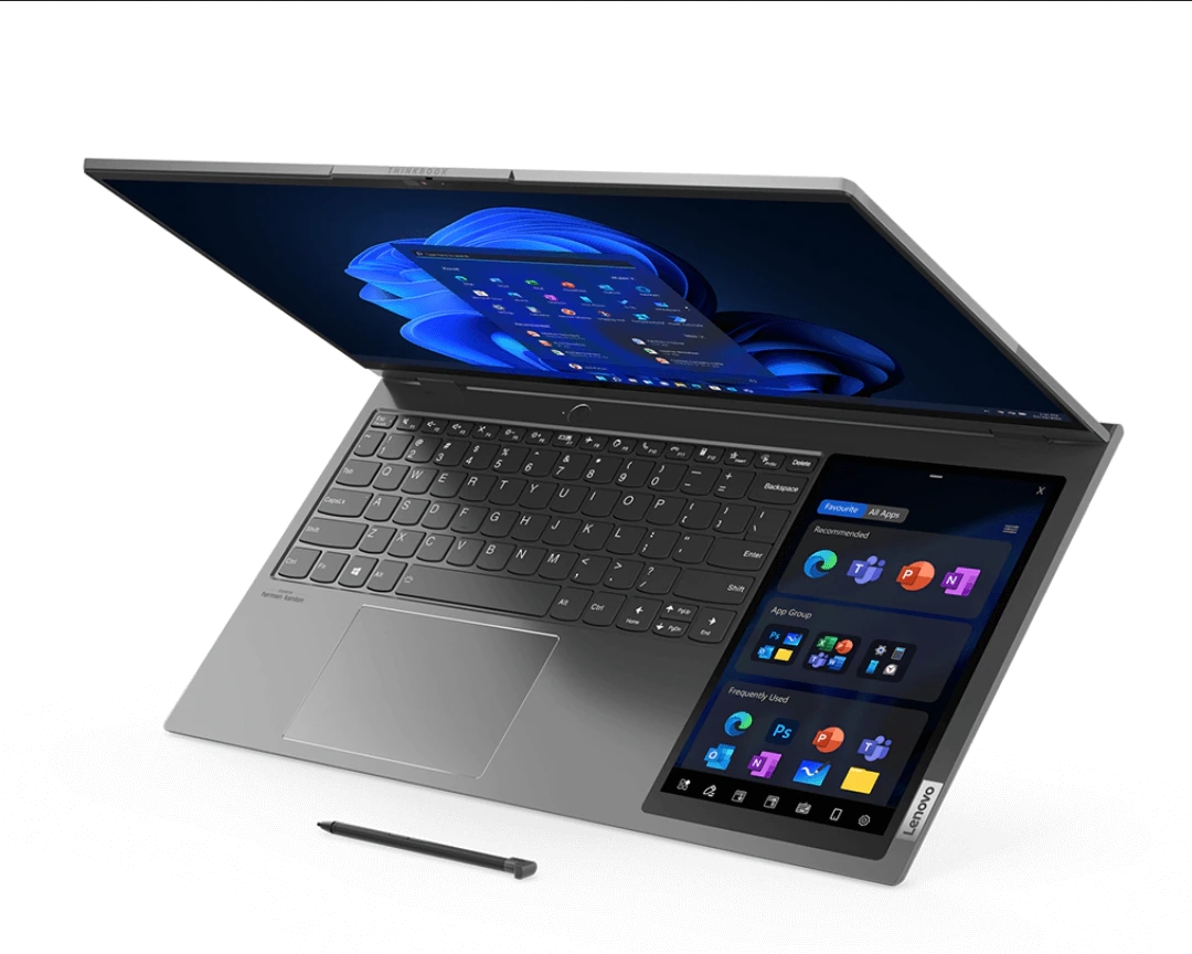 CES: Lenovo zeigt 17-Zoll-Notebook mit 8-Zoll-Extra-Bildschirm