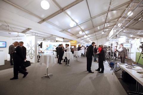 Informatikausstellung iFactory in Luzern eröffnet